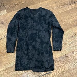 Lululemon Long-Sleeve Tie-Dye Black-Gray Long-Sleeve T-Shirt Dress‎